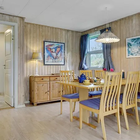 Holiday home 3 Bedroom Lovely In Vaeggerlose *